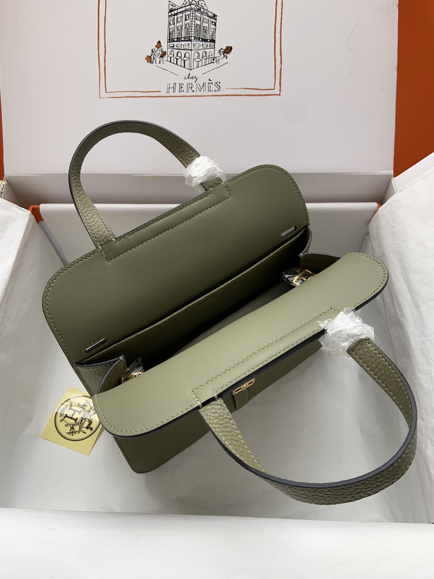 Hermes Halzan 25 Handbag Shoulder Bag In Gris Mouette Clemence Leather